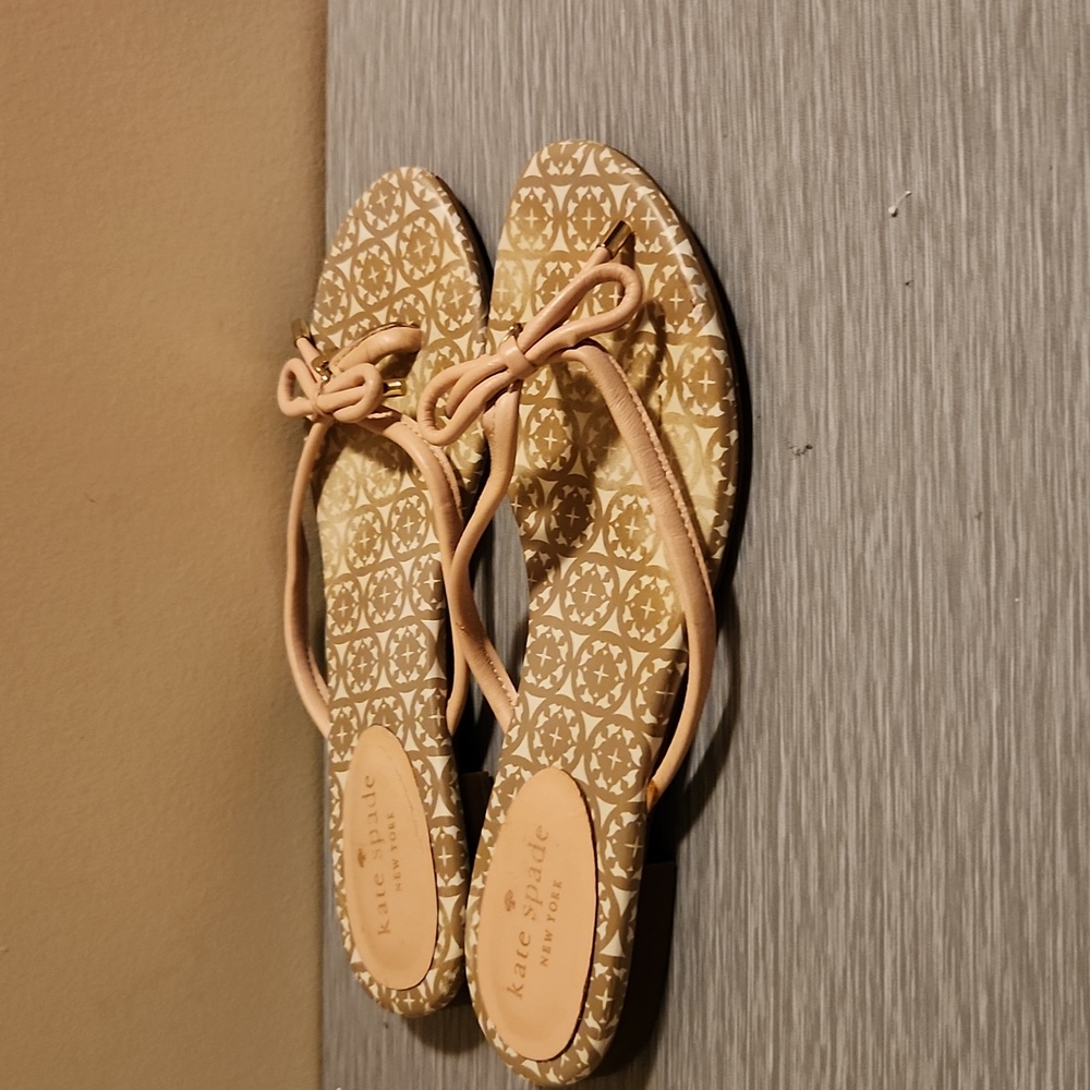 Kate Spade Tan and Cream Sandals - Picture 2 of 5